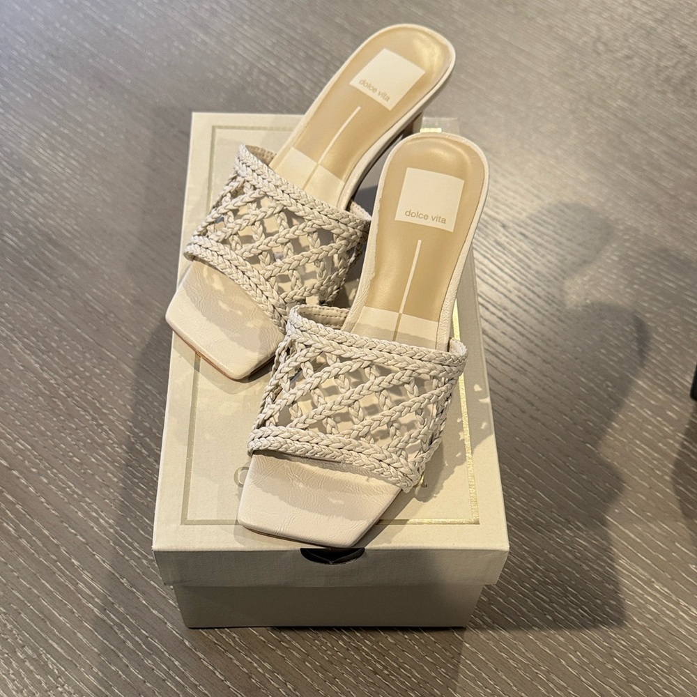 Dolce Vita Bowen Sandals - Size 7 - Picture 4 of 8
